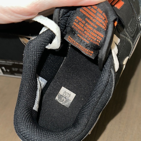 Jordan Legacy Low - Picture 7 of 9